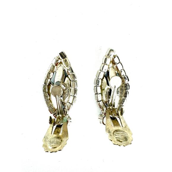 C 1960's Rhinestone Emerald Sapphire Aqua Clip on Vintage Earrings - Picture 4 of 5